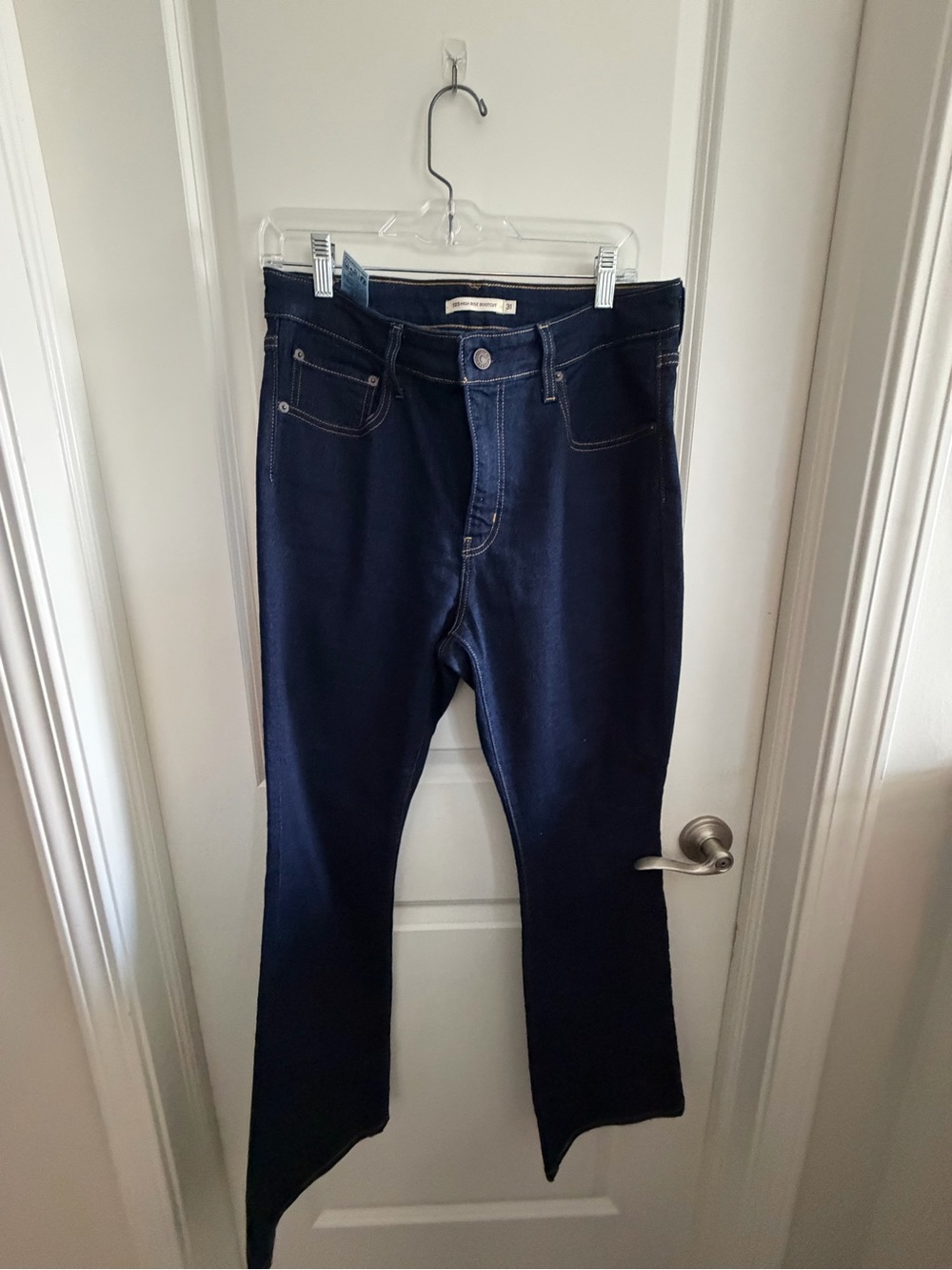Levi's Women Slim Straight Jeans in Dark Blue